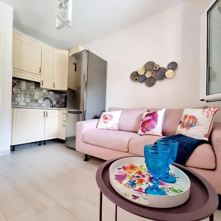 Apartment San Teodoro Centro Splendido Bilocale